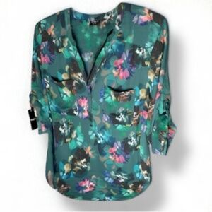 TORRID Harper Georgette Pullover 3/4 Roll-Tab Sleeve‎ V-Neck Blouse NWT Size 2X